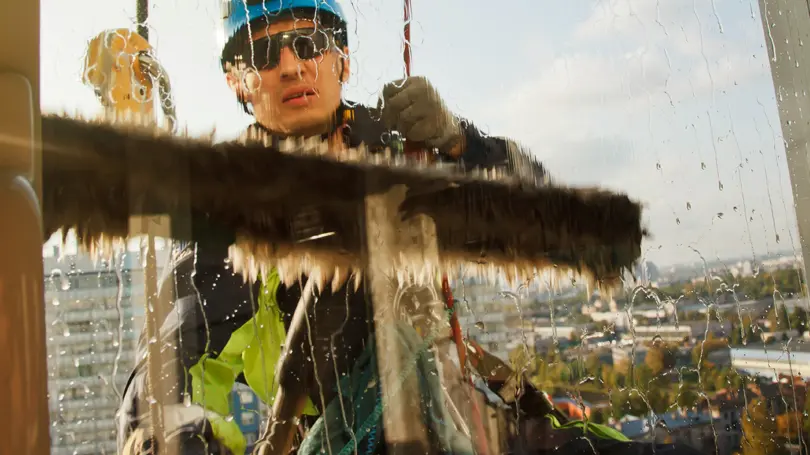 Glasreinigung Bonn - GDK. Gebäudedienste Kleinstück